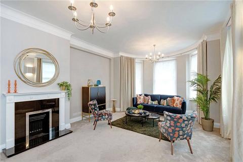 4 bedroom flat to rent - South Lodge, Circus Road, St John's Wood, London