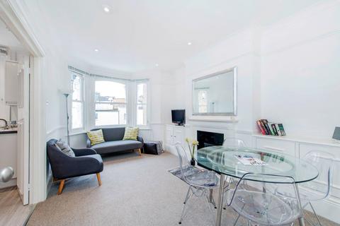 2 bedroom flat to rent, Mirabel Road, Fulham, London, SW6