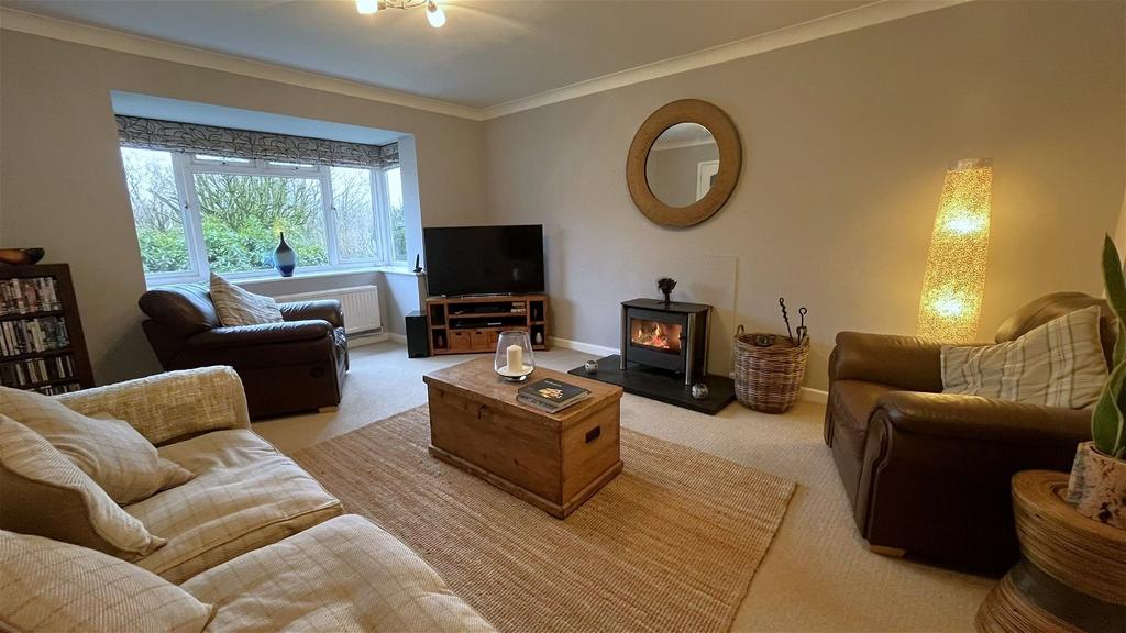 Badgers Close, Ivybridge PL21 4 bed detached house for sale £540,000