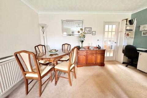 1 bedroom ground floor flat for sale - LILAC COURT, SCARTHO, GRIMSBY