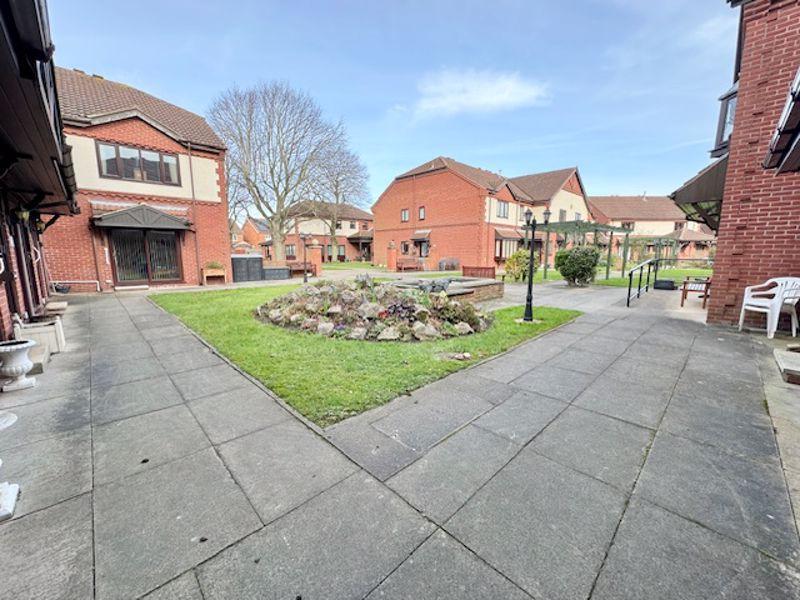 Communal gardens