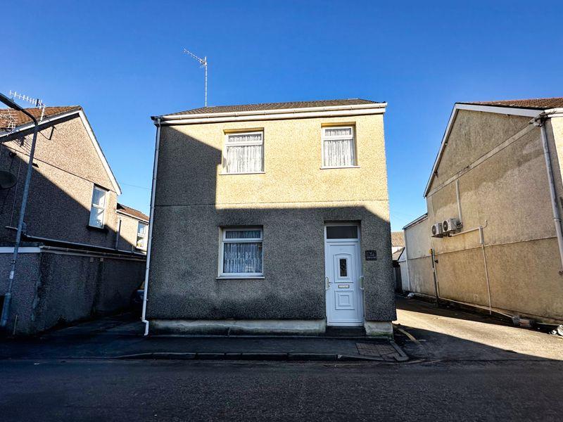 The Ropewalk, Neath, SA11 1EW 3 bed detached house for sale £185,000