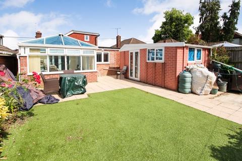 3 bedroom detached bungalow for sale, Chapel Road, West End, Southampton