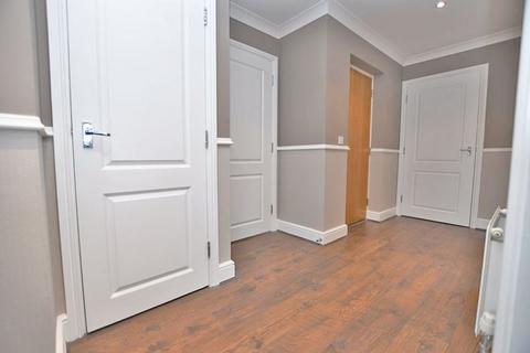 2 bedroom apartment to rent - Edelin Road, Maidstone