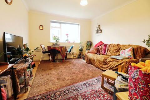 undefined, Old Bath Road, Colnbrook
