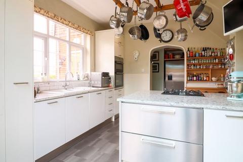 Gardeners Cottage Heppington, Street End, Canterbury, CT4 7AN