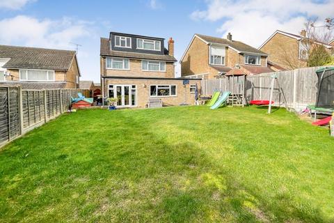 4 bedroom detached house for sale - Oldhill, Dunstable
