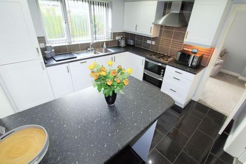 4 bedroom detached house for sale, Attingham Drive, Dudley DY1