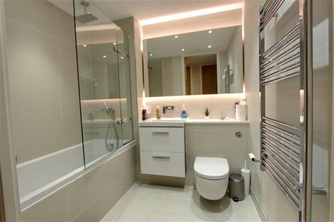 2 bedroom flat to rent, 4 Acton Walk, Whetstone, Whetstone