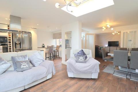 121 Telscombe Way, Luton, LU2 8QP