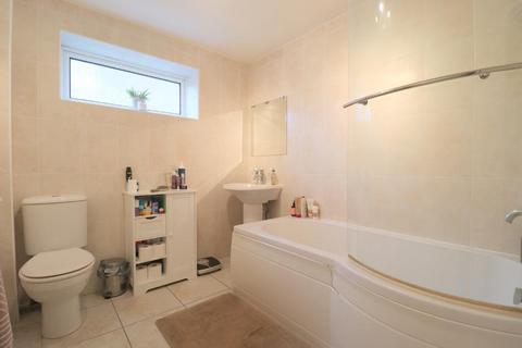 121 Telscombe Way, Luton, LU2 8QP