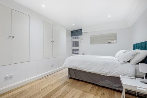 1 bedroom apartment for sale, Waller Road, London