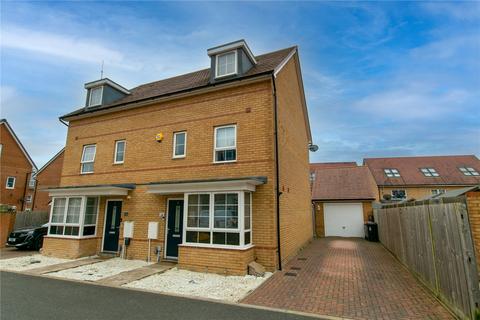 4 bedroom semi-detached house for sale, Dunstable, Bedfordshire LU6