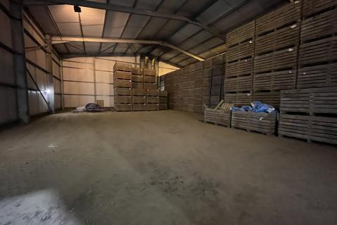 Warehouse to rent, Former Coldstore, Manor Farm, Stutton, Suffolk, IP9 2TD