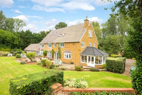 6 bedroom detached house for sale, Watermill Close, Desborough, Kettering, Northamptonshire, NN14
