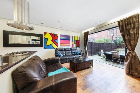 2 bedroom flat for sale, Melrose Avenue, Willesden Green