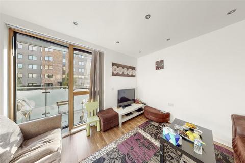 2 bedroom apartment for sale, Gifford Road, Harlesden