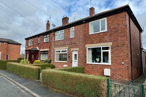 2 bedroom end of terrace house for sale, Strawberry Avenue, Liversedge, WF15