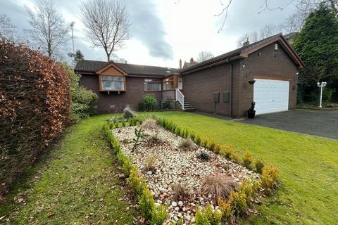 3 bedroom detached bungalow for sale, Fern Bank, Stalybridge SK15