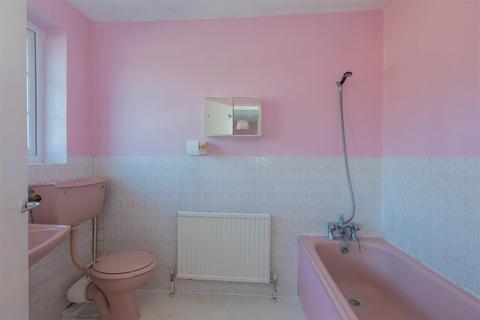 44 Valley Road, Henley-on-thames, RG9 1RR