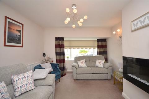 3 bedroom semi-detached house for sale, Sunny Bank Walk, Mirfield, West Yorkshire, WF14