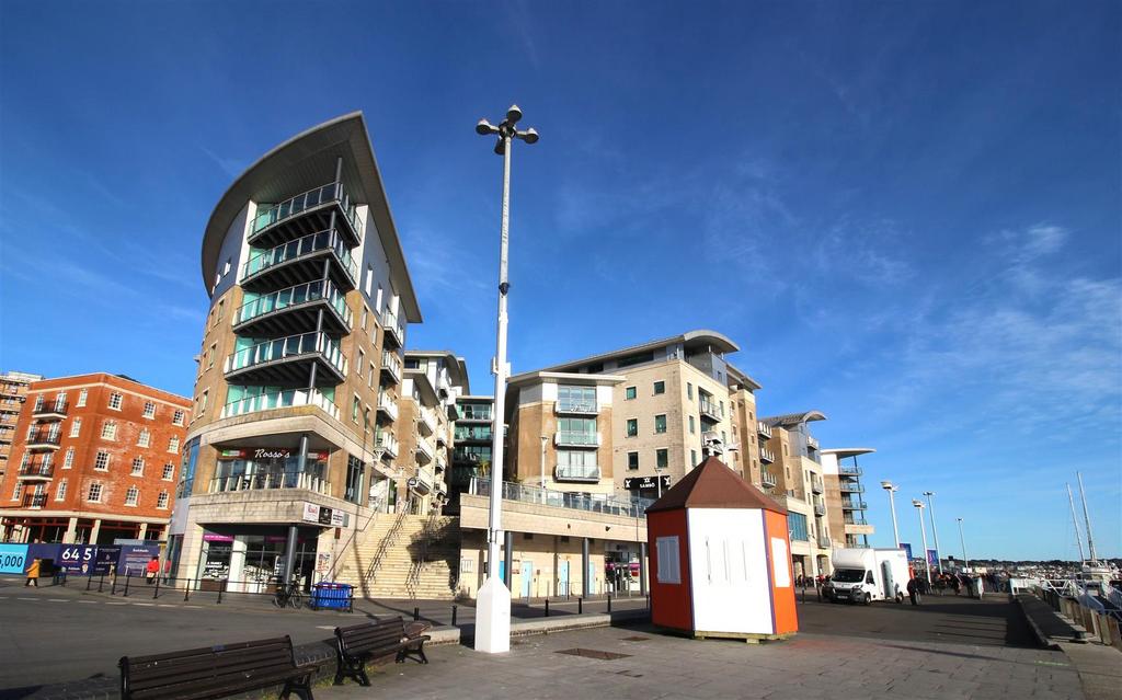 Dolphin Quays, The Quay, Poole 2 bed apartment for sale £259,950