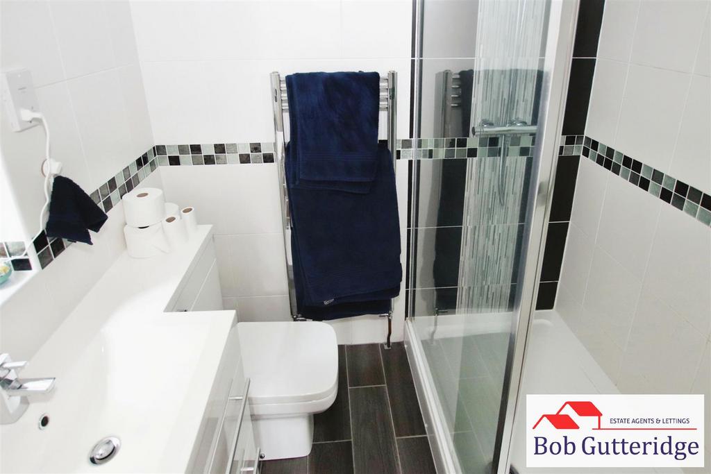 En suite shower room