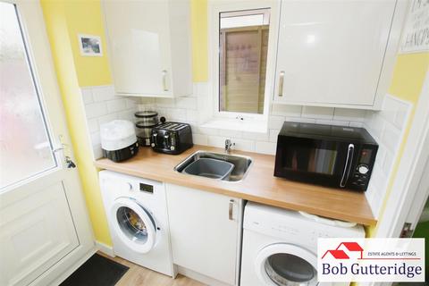 17 Trecastle Grove, Stoke-on-trent, ST3 7FR