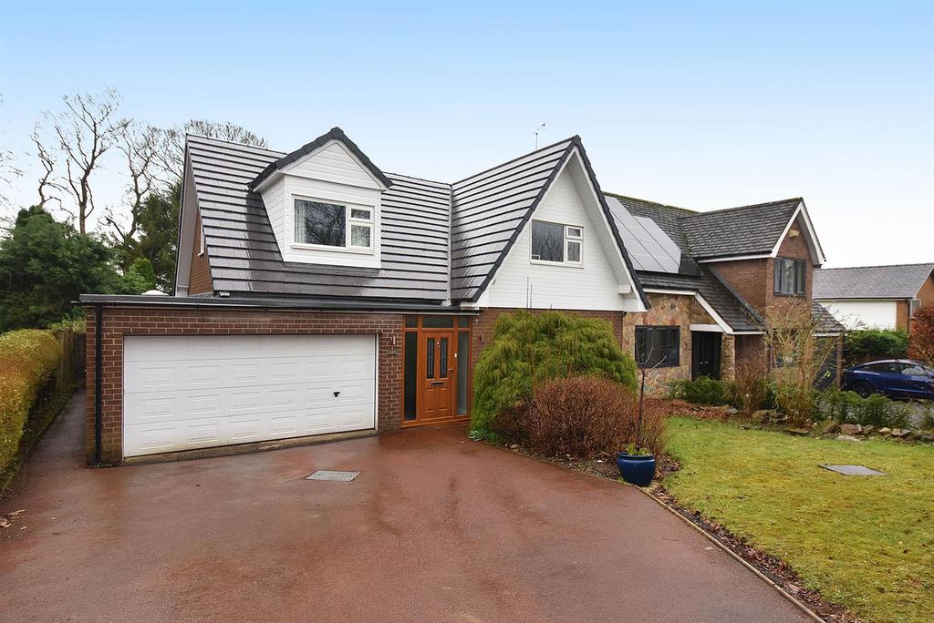 Kennedy Avenue, Macclesfield 4 bed detached house for sale £475,000