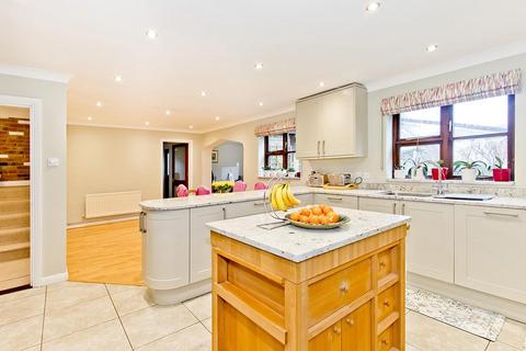 13 Ditton Place, Ditton, Aylesford, ME20 6SX