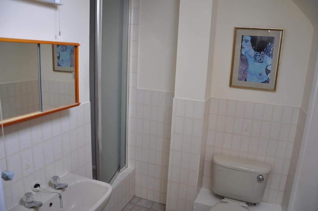 Second Floor Bathroom 1.JPG