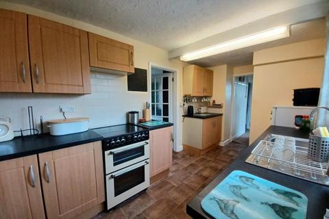 3 bedroom end of terrace house for sale - Severn Road, Dursley