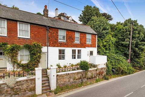2 bedroom semi-detached house for sale - South Undercliff, Rye TN31