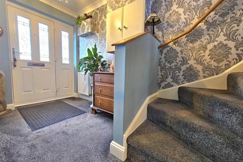13 Lambourne Avenue, Huntley, Gloucester, GL19 3HW