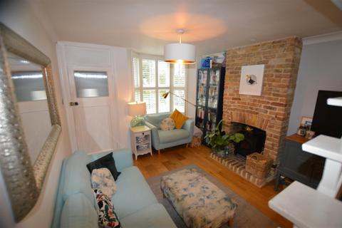 2 bedroom terraced house for sale, New Road, Croxley Green
