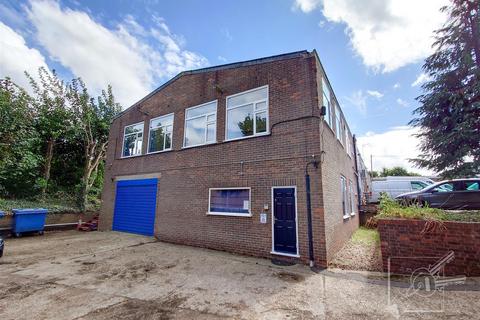 Warehouse to rent, Wrotham road, Meopham, Gravesend