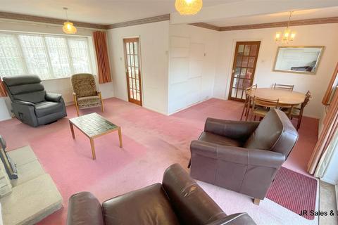 4 bedroom detached house for sale - Moorhurst Avenue, Goffs Oak