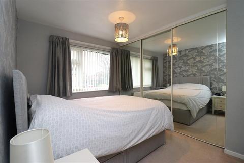 18 Barnards Drive, South Cave, Brough, HU15 2HL