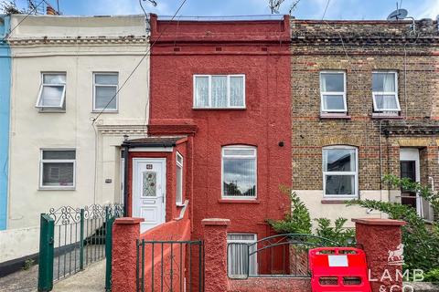 3 bedroom terraced house for sale - Albert Street, Harwich CO12