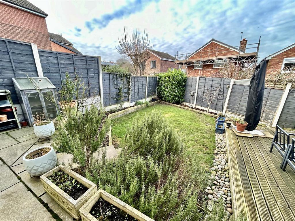 Garden View 3