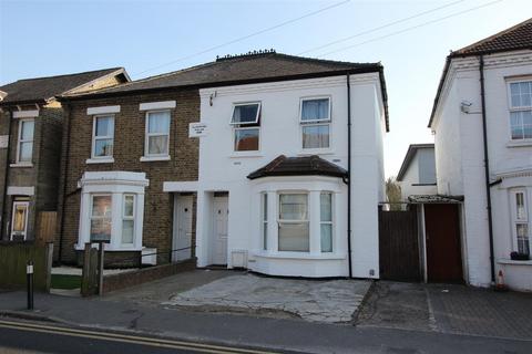6 bedroom semi-detached house to rent - Cowley Mill Road, Uxbridge