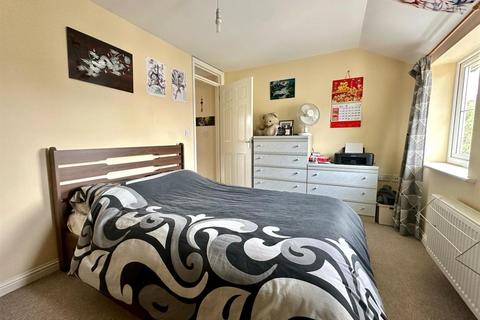 37 New Cut, Hadleigh, Ipswich, IP7 5DA