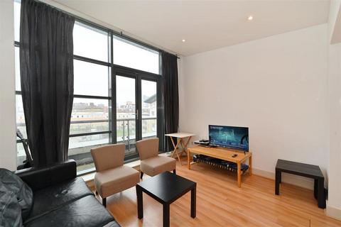1 bedroom apartment for sale, Galaxy Building, Crews Street, London, E14