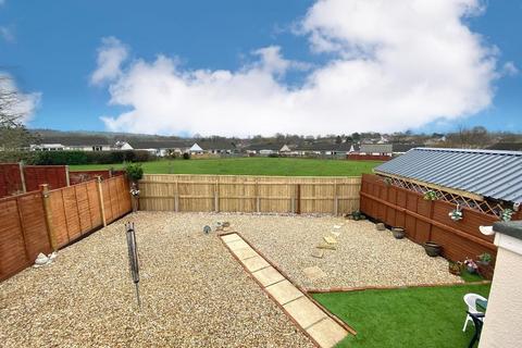 2 bedroom semi-detached bungalow for sale, Oak Close, Tiverton, Devon