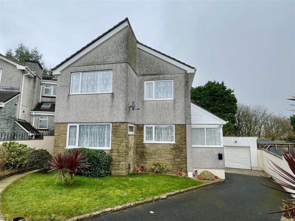 Combley Drive, Plymouth PL6 3 bed detached house for sale £399,950