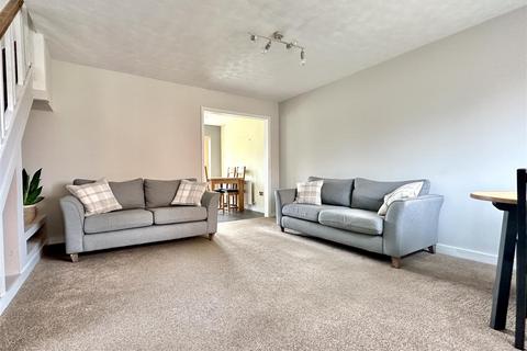 34 Bridge Close, Harleston, IP20 9HW