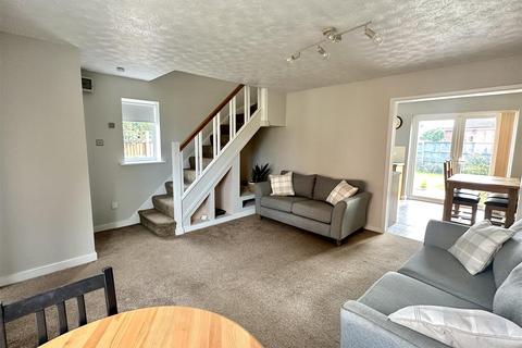 34 Bridge Close, Harleston, IP20 9HW