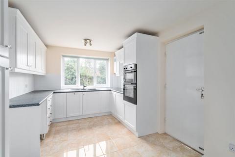 43 Barcheston Road, Knowle, Solihull, B93 9JU