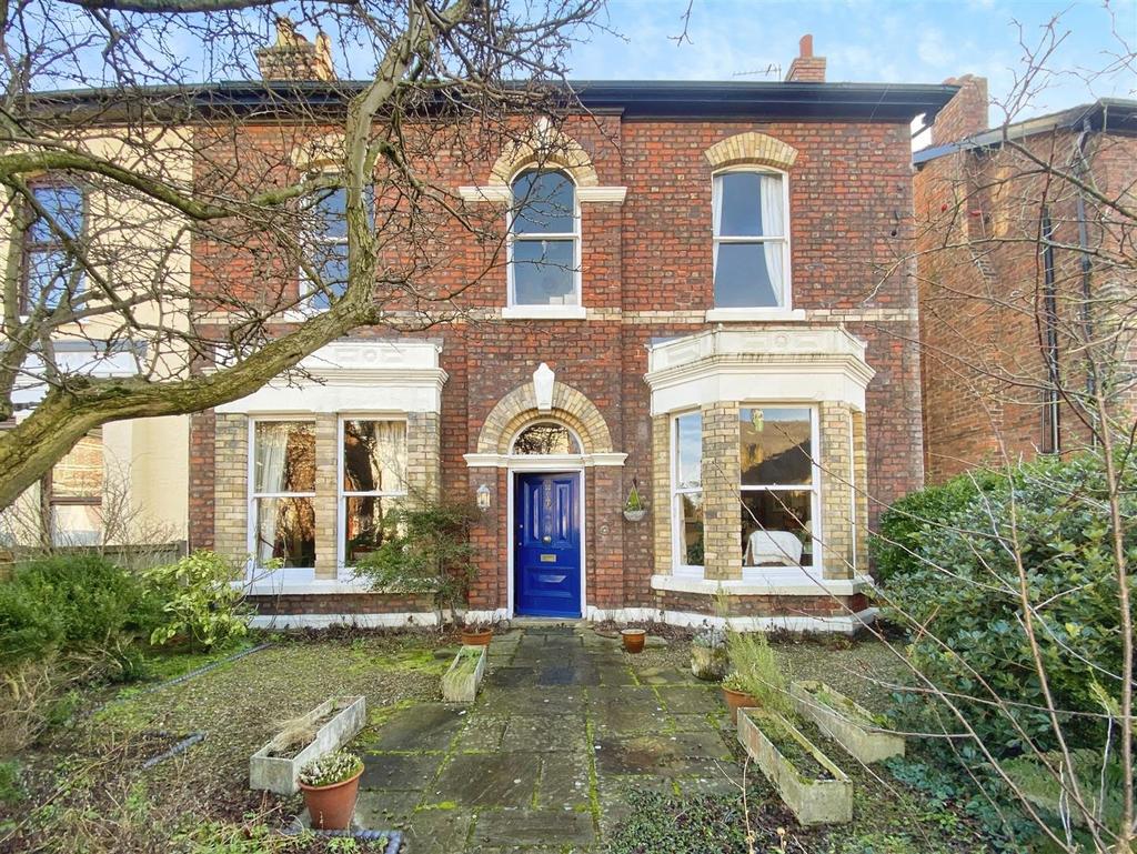 Harlech Road, Blundellsands 5 bed semidetached house for sale £425,000