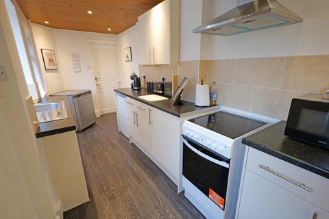 27 Lower West Avenue, Barnoldswick, BB18 6DW